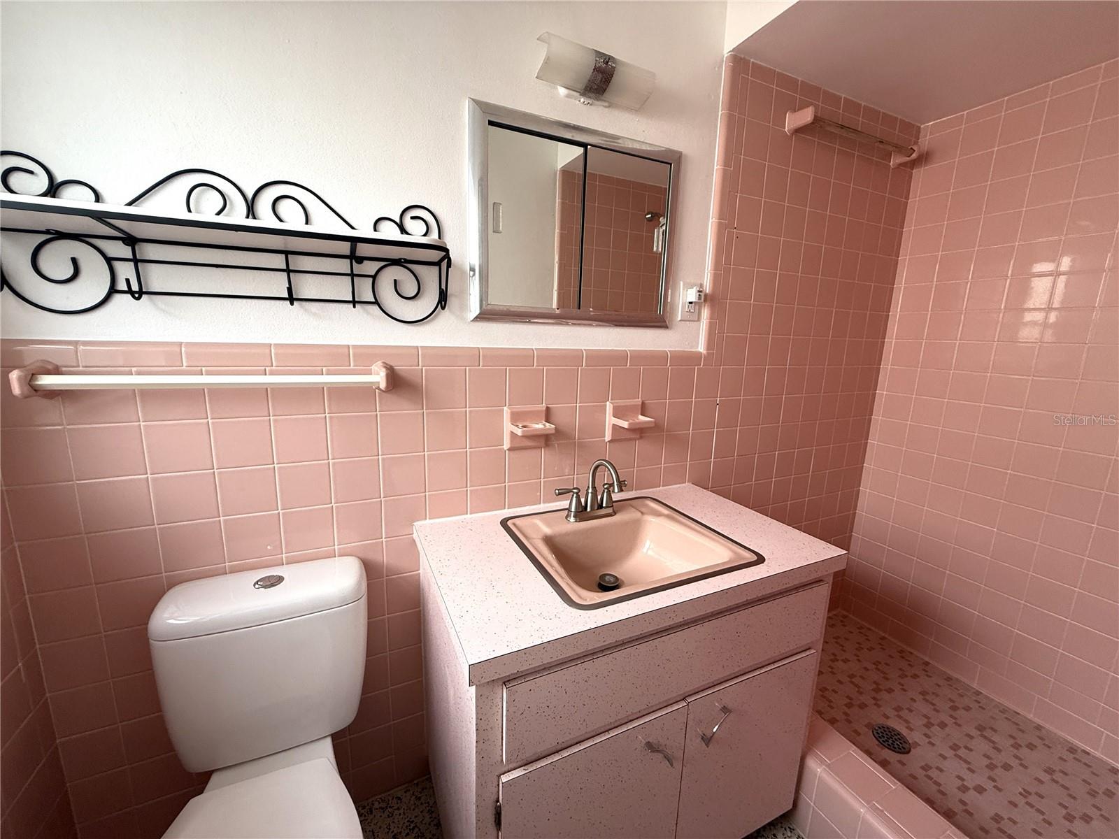 Image 11 of 16 For 2420 68th Avenue S