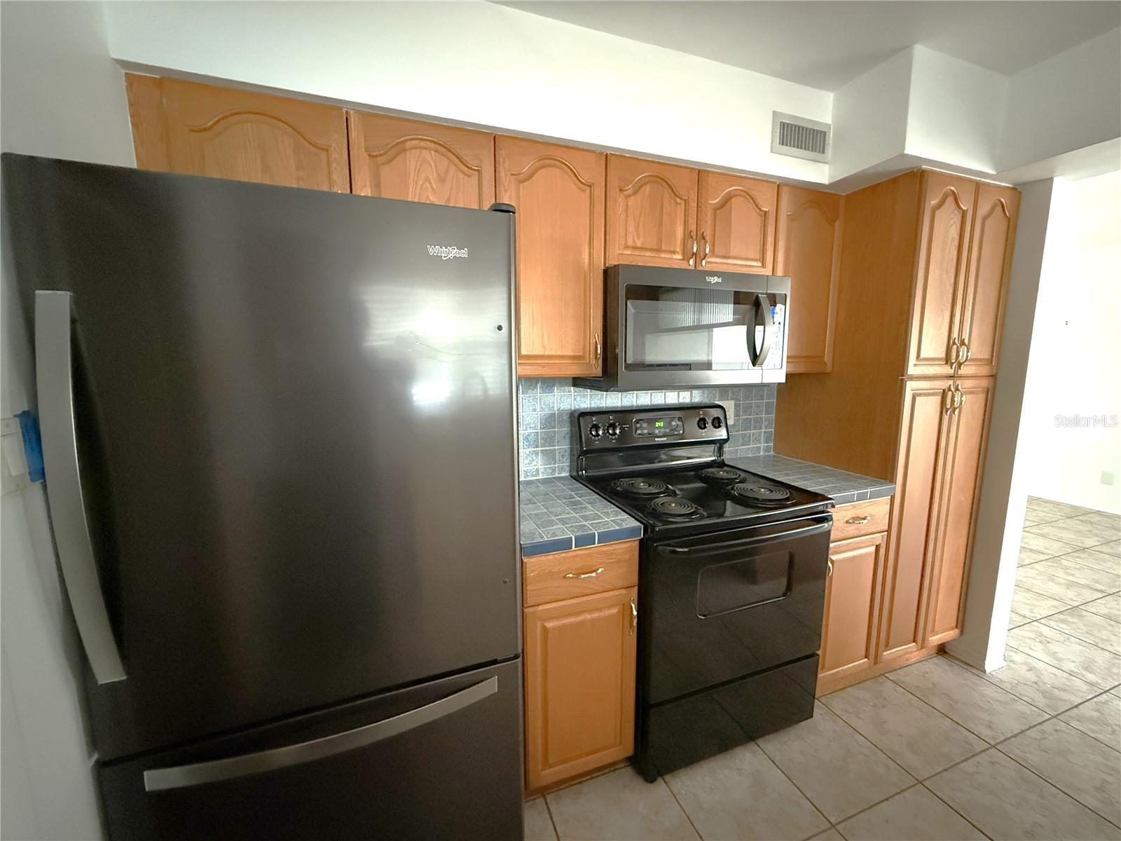 Image 13 of 16 For 2420 68th Avenue S