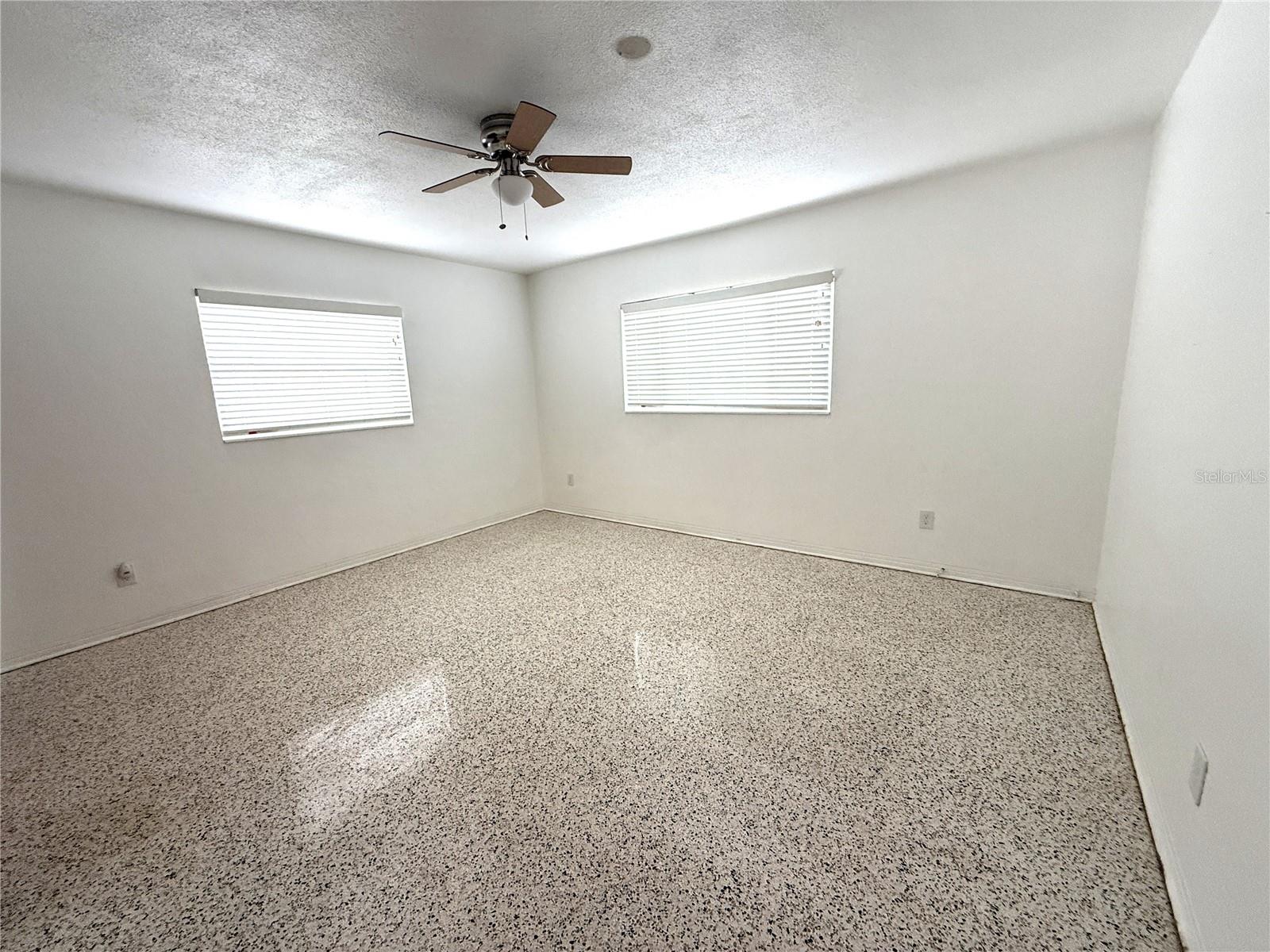 Image 14 of 16 For 2420 68th Avenue S