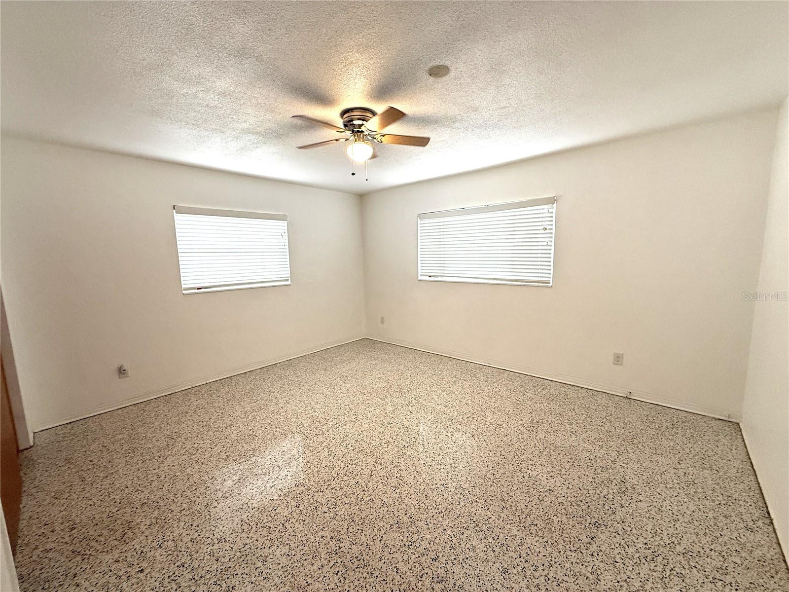 Image 9 of 16 For 2420 68th Avenue S