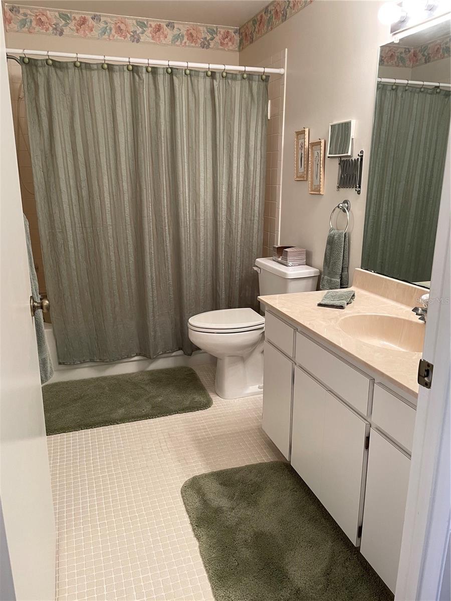 Image 28 of 33 For 2221 Norwegian Drive 61