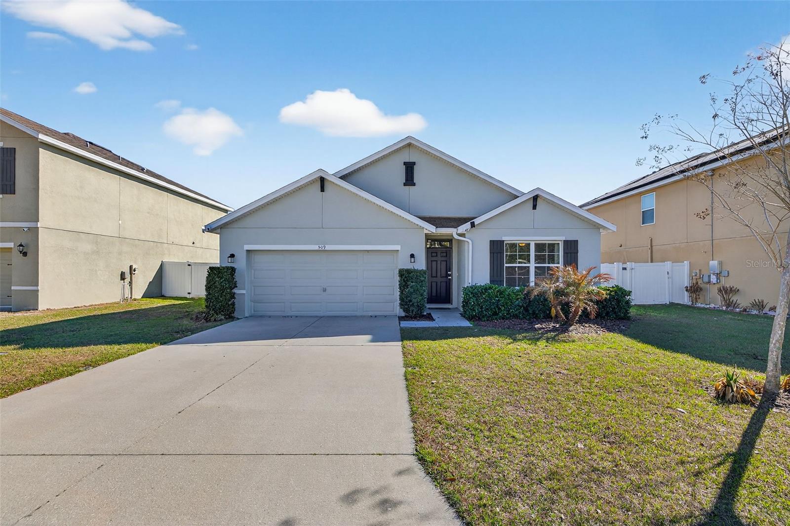 Image 4 of 36 For 509 Arbequina Court