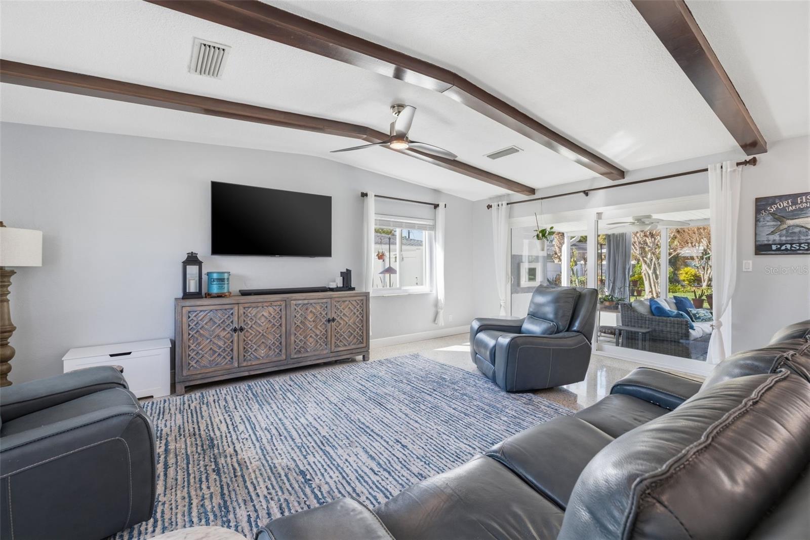 Image 11 of 48 For 4029 38th Way S