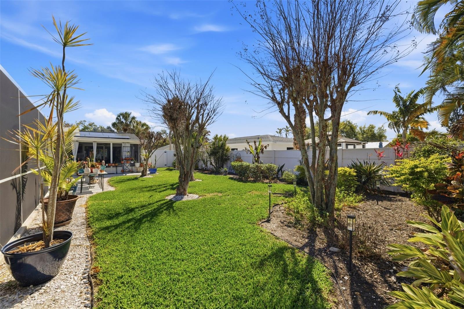 Image 36 of 48 For 4029 38th Way S