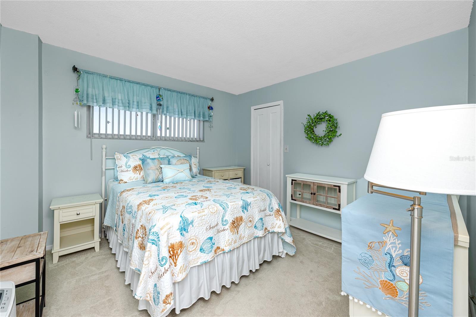 Image 25 of 43 For 4650 Cove Circle 409