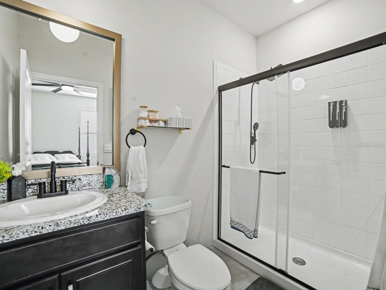 Image 22 of 41 For 13031 Willow Grove Drive