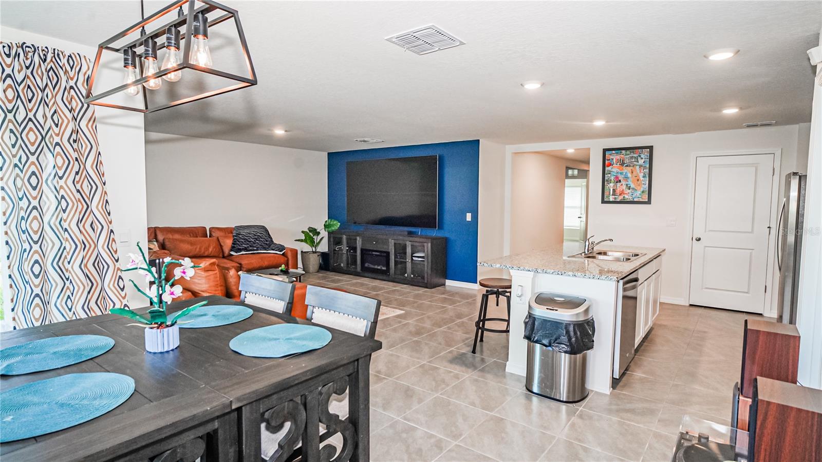 Image 11 of 31 For 13253 Mylion Way