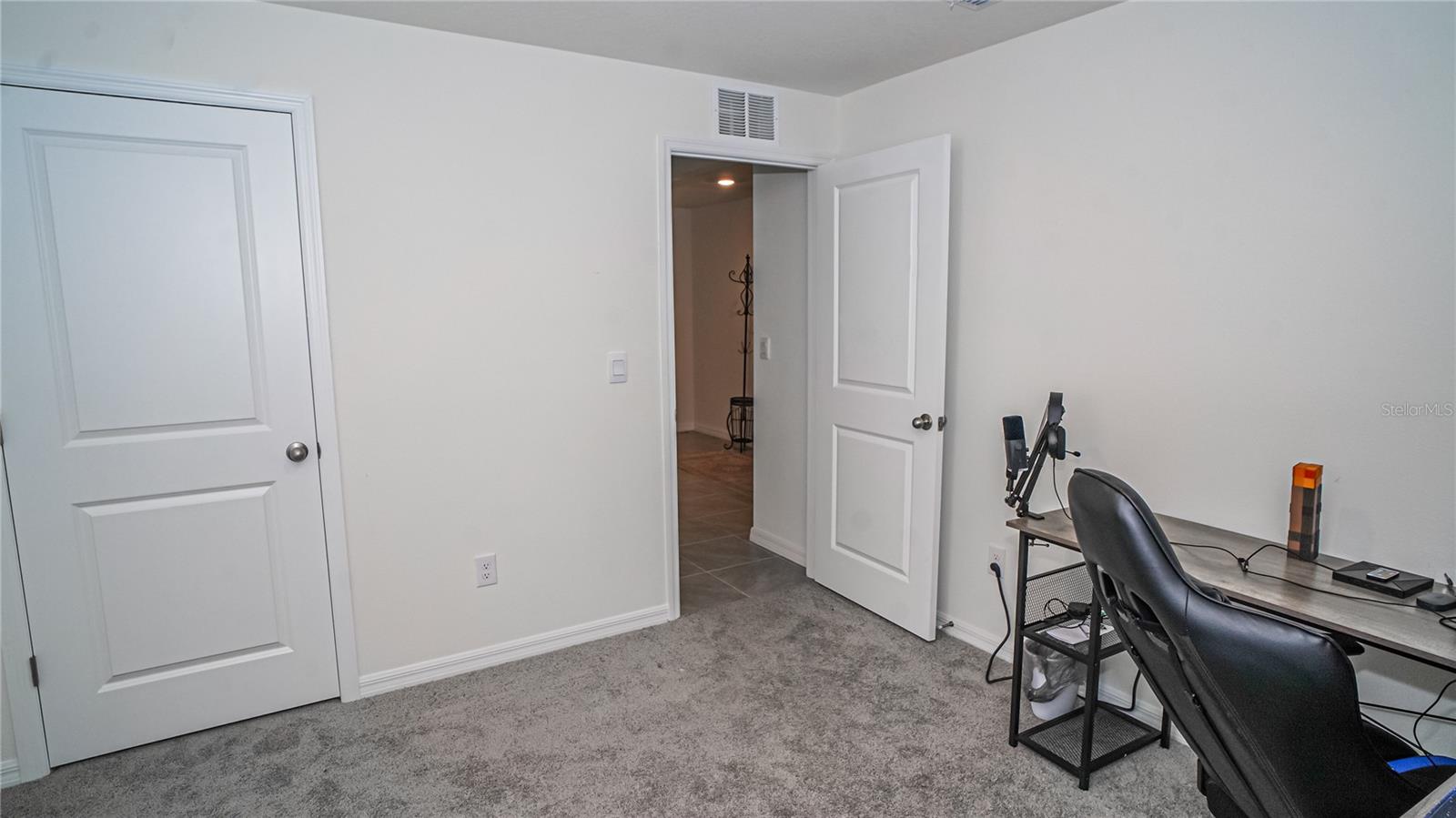 Image 18 of 31 For 13253 Mylion Way