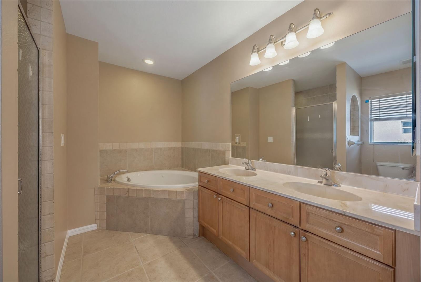 Image 10 of 45 For 2422 20th Place