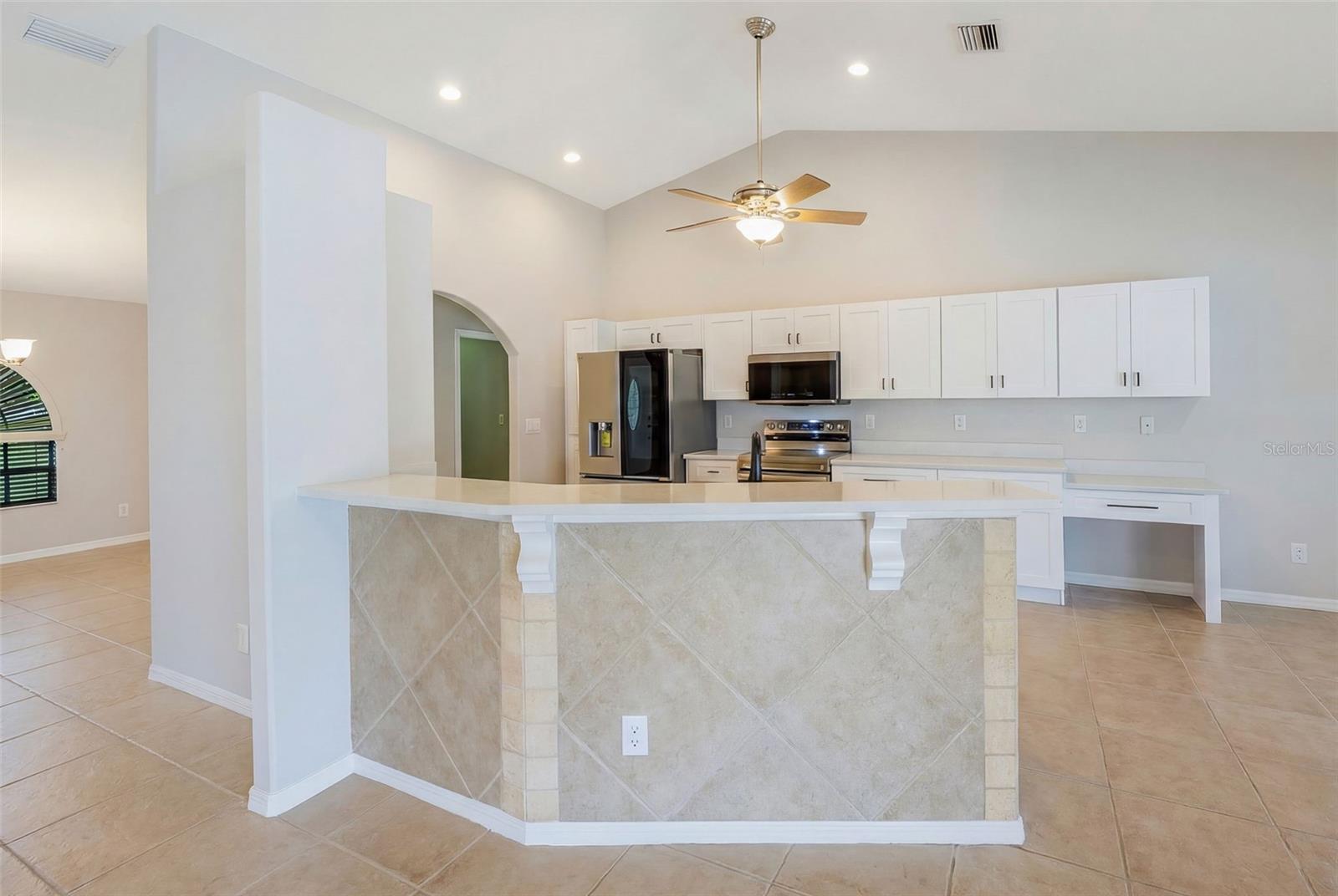 Image 21 of 45 For 2422 20th Place