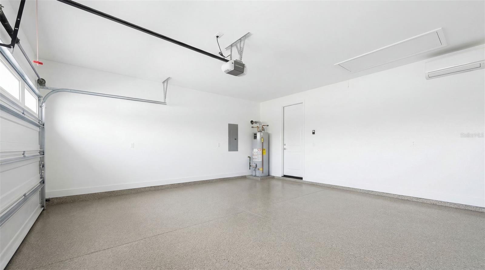 Image 25 of 45 For 2422 20th Place