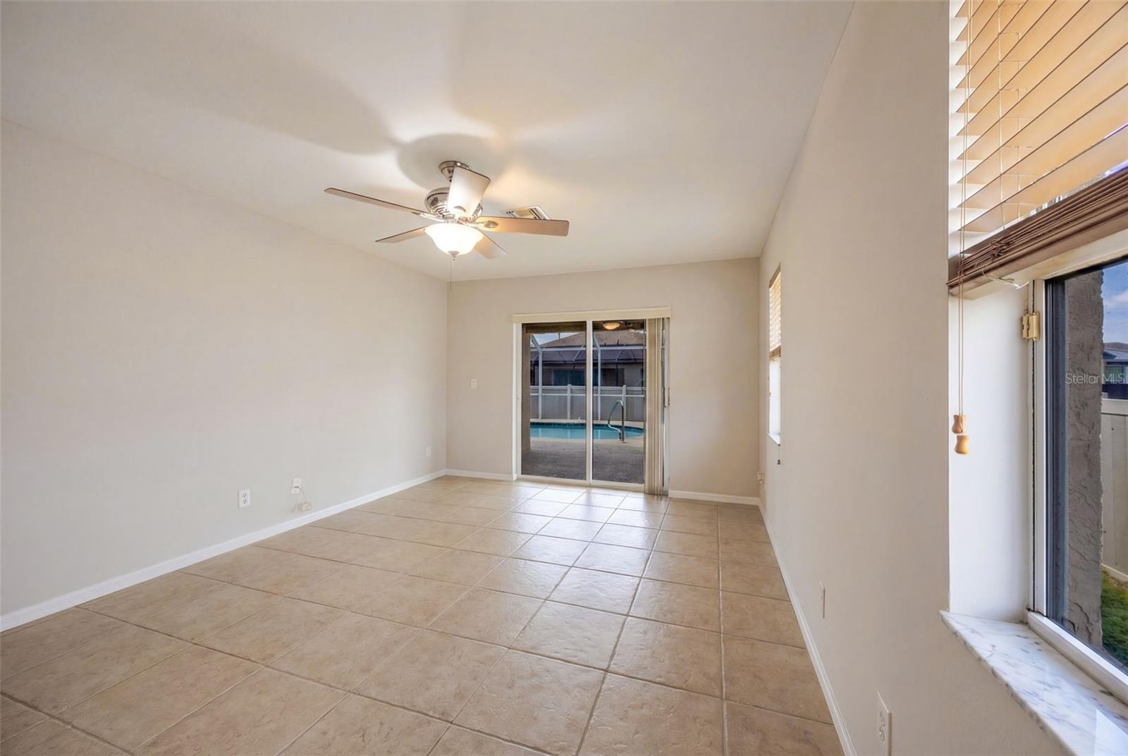 Image 31 of 45 For 2422 20th Place