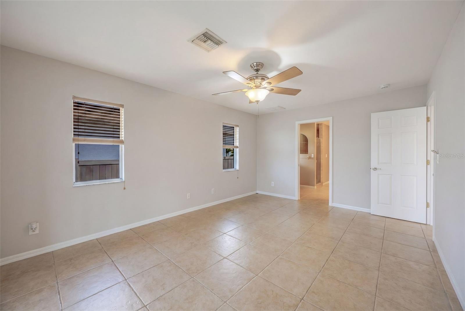 Image 32 of 45 For 2422 20th Place