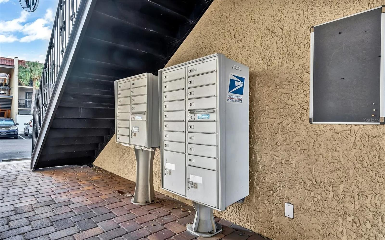 Image 20 of 27 For 5304 Kennedy Boulevard 306