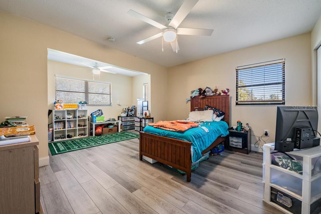 Image 14 of 47 For 3835 Florida Ranch Boulevard