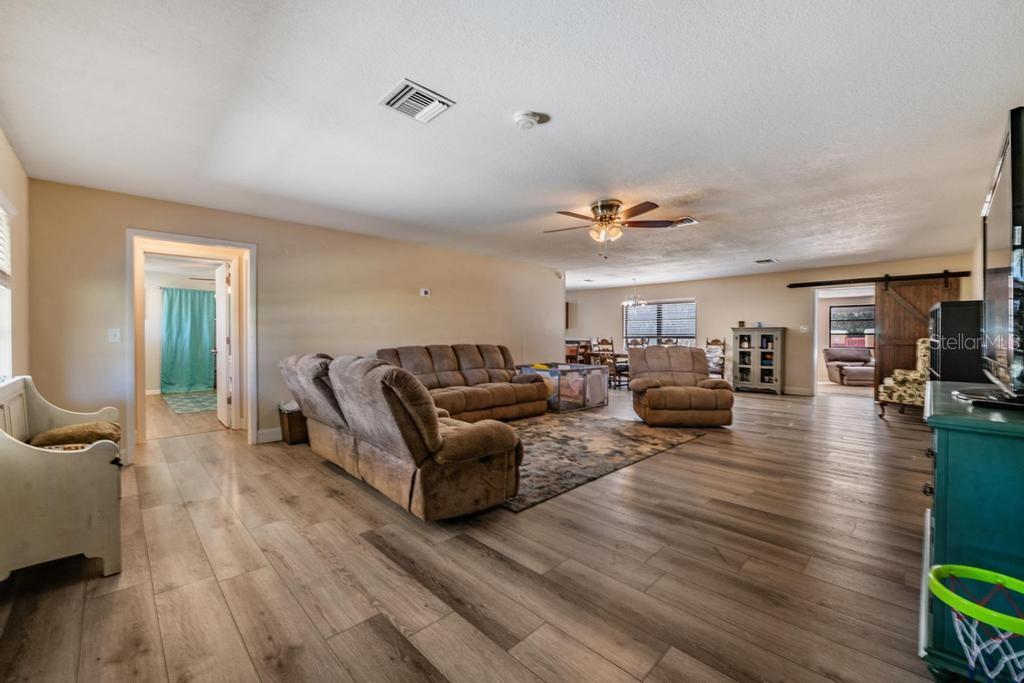 Image 4 of 47 For 3835 Florida Ranch Boulevard