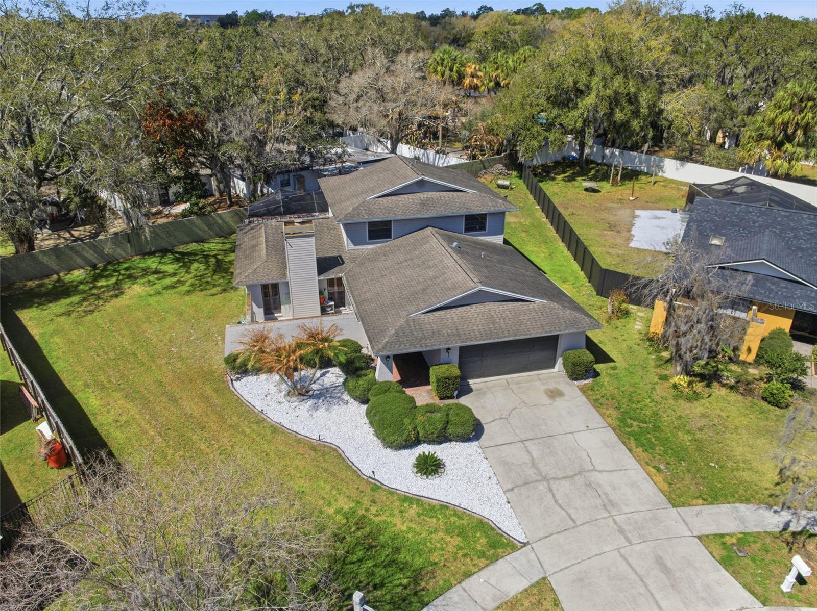 Listing photo id 41 for 12935 Rain Forest Street