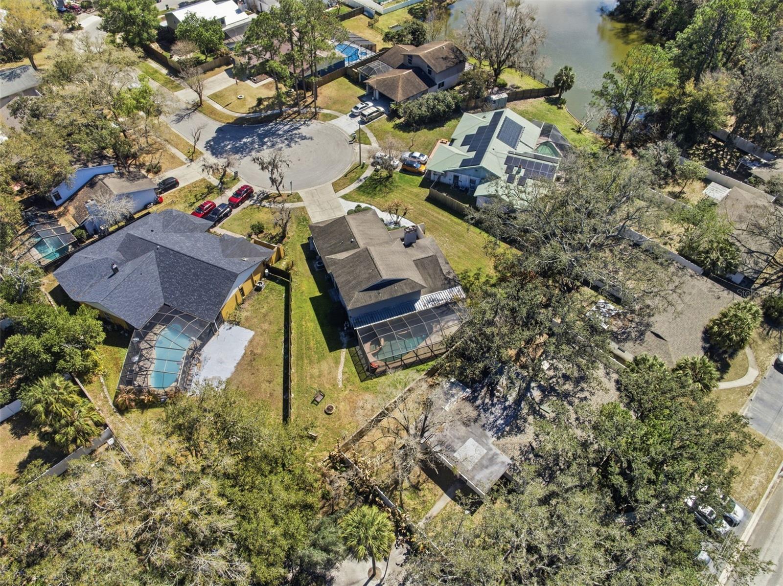 Listing photo id 49 for 12935 Rain Forest Street