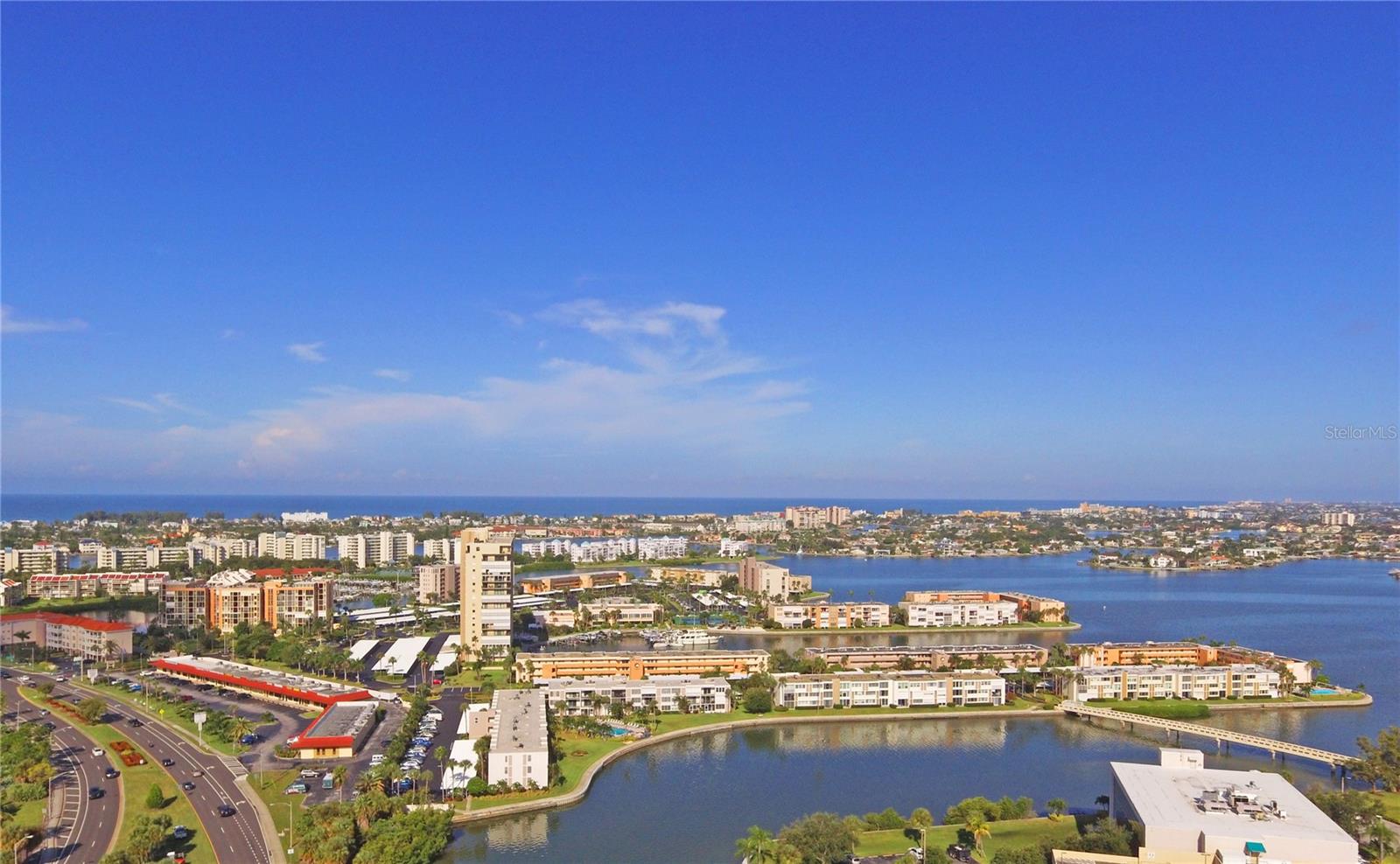 Image 40 of 66 For 7645 Sun Island Drive S 103