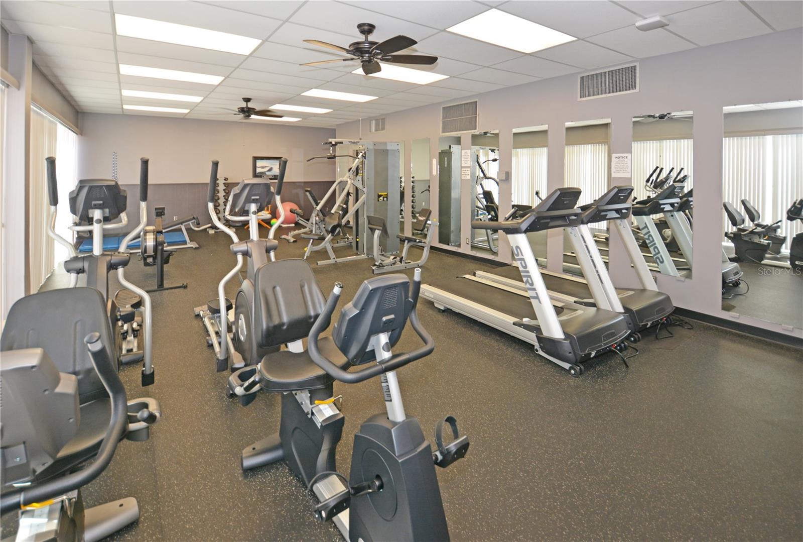 Image 53 of 66 For 7645 Sun Island Drive S 103