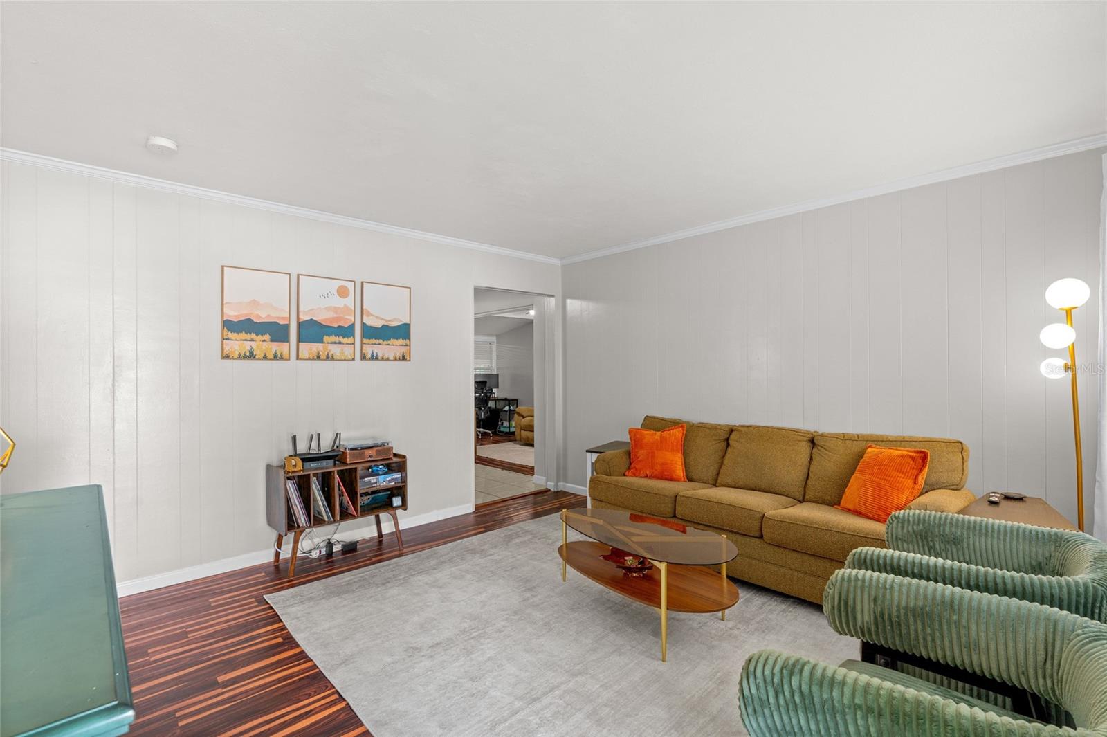 Image 10 of 33 For 3120 20th Street N