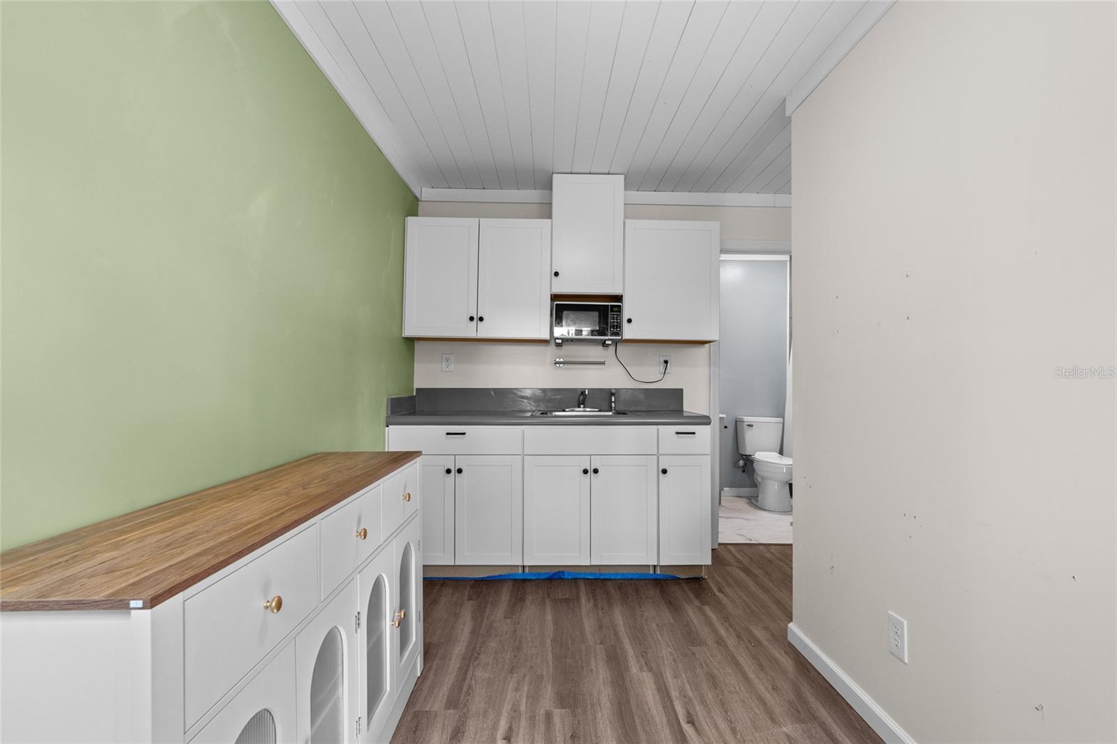 Image 28 of 33 For 3120 20th Street N