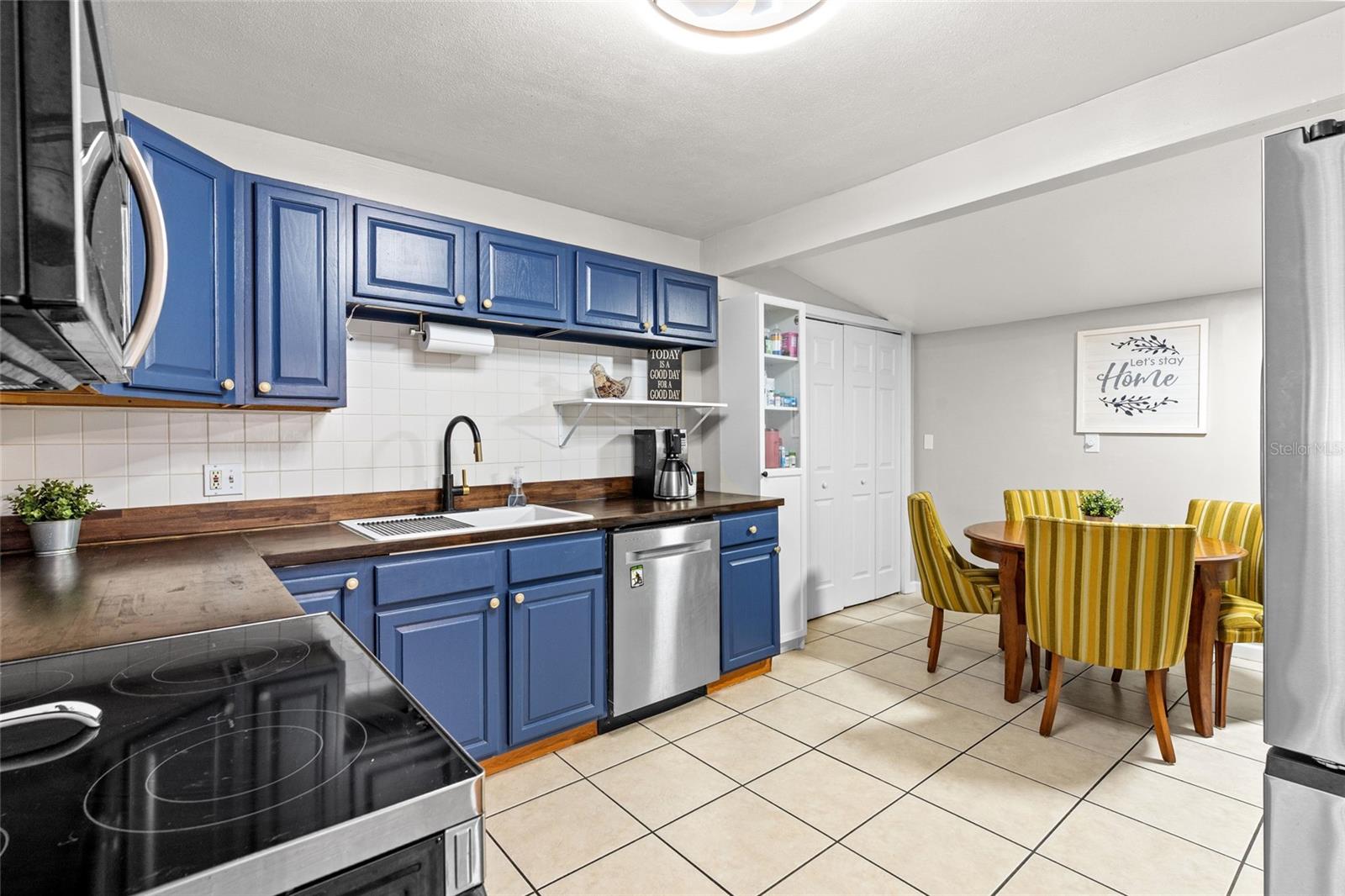 Image 5 of 33 For 3120 20th Street N