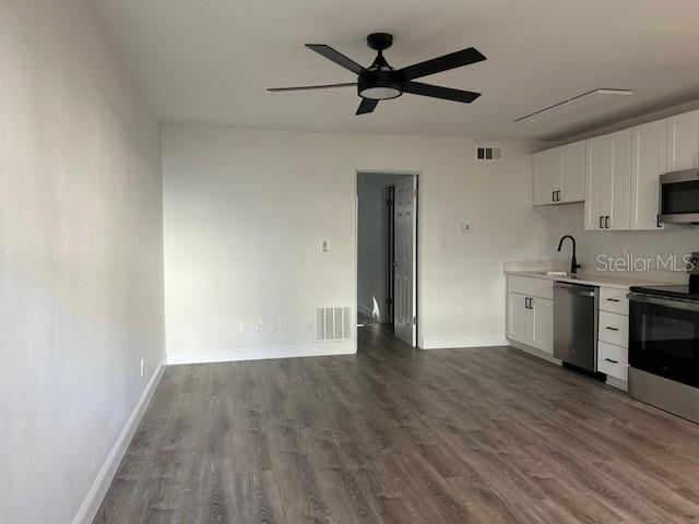 Image 9 of 25 For 224 6th Avenue N 5