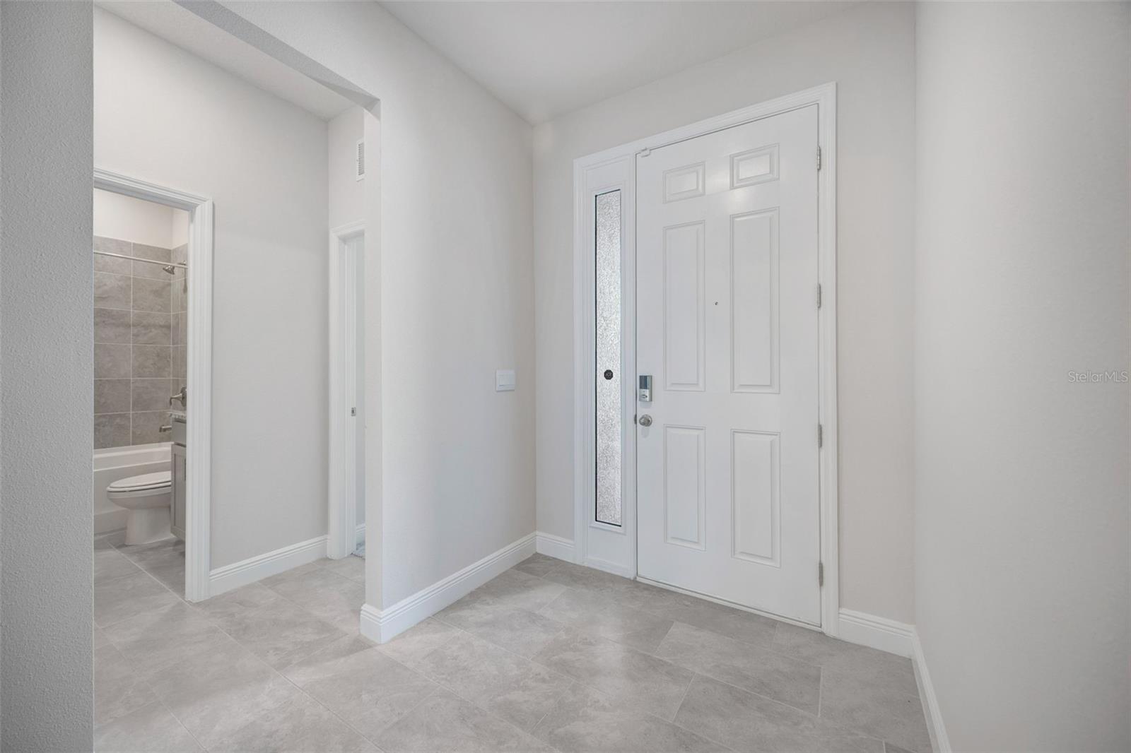 Image 3 of 66 For 2518 Chapel Oak Bend