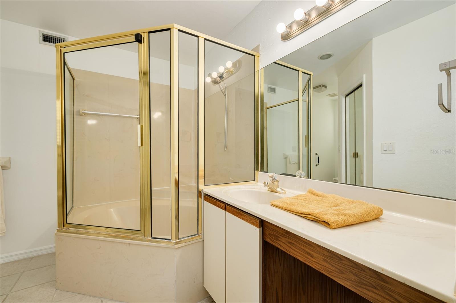 Image 17 of 28 For 1484 Buckeye Lane