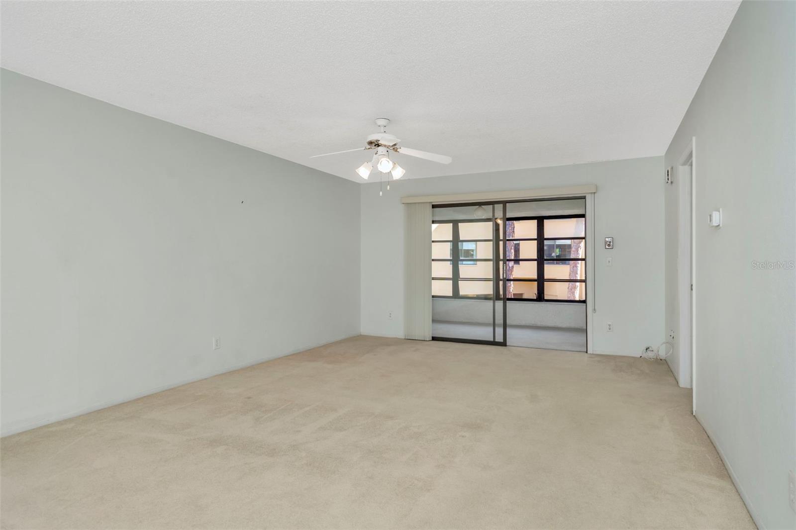 Image 14 of 32 For 3034 Eastland Boulevard D210