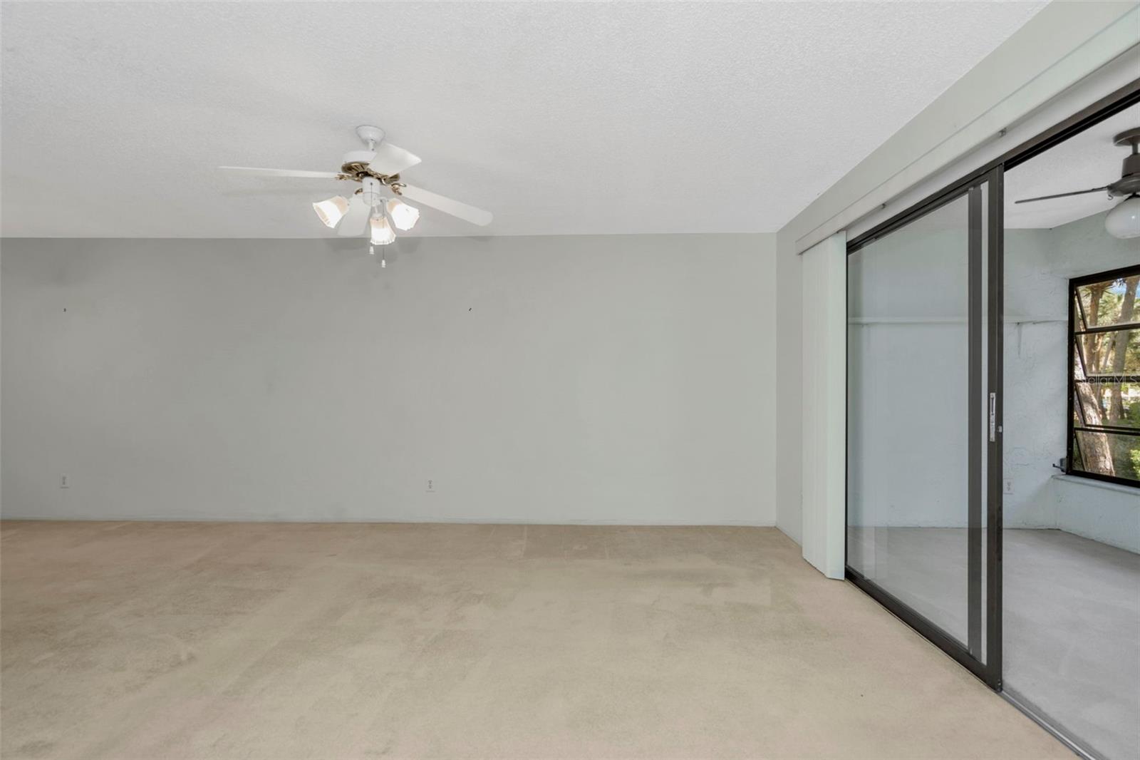 Image 15 of 32 For 3034 Eastland Boulevard D210