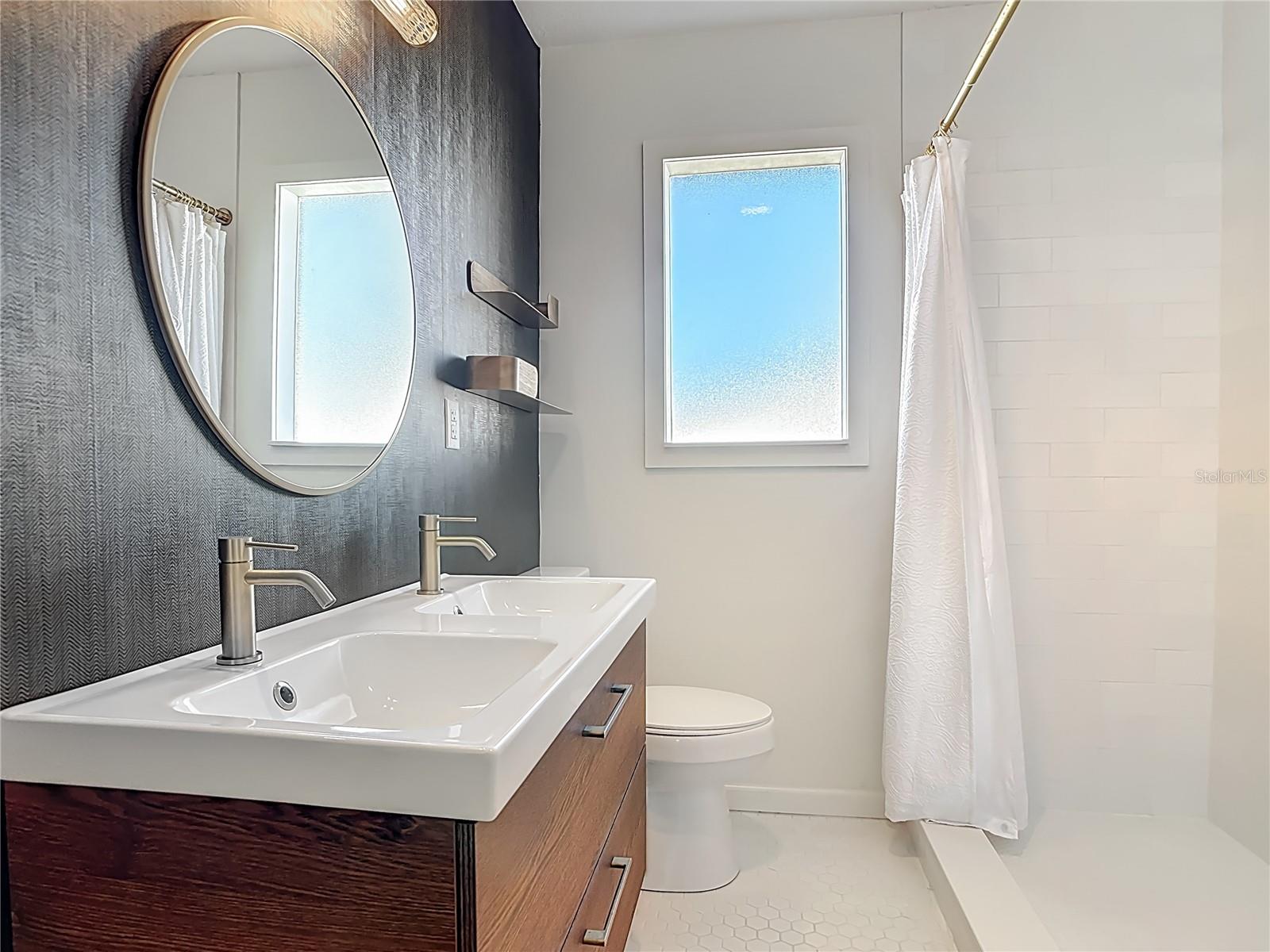 Image 12 of 27 For 408 Zelda Boulevard