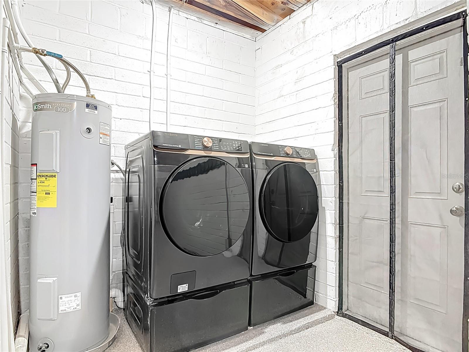 Image 26 of 27 For 408 Zelda Boulevard