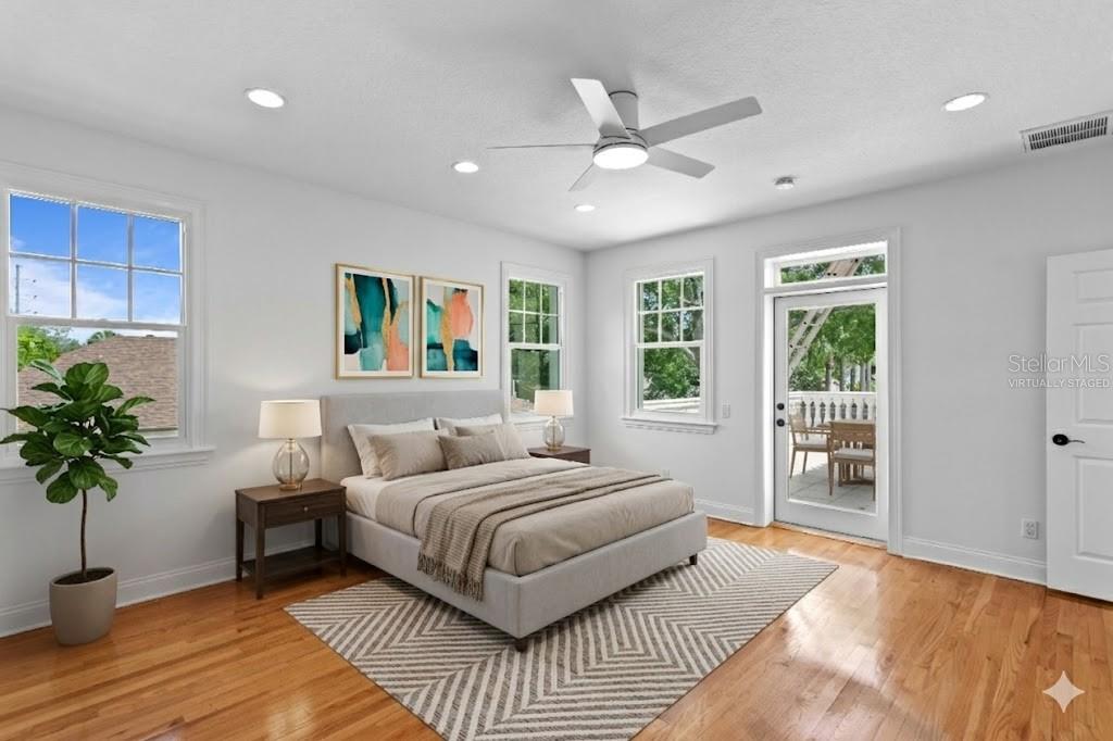 Listing photo id 38 for 4115 Barcelona Street