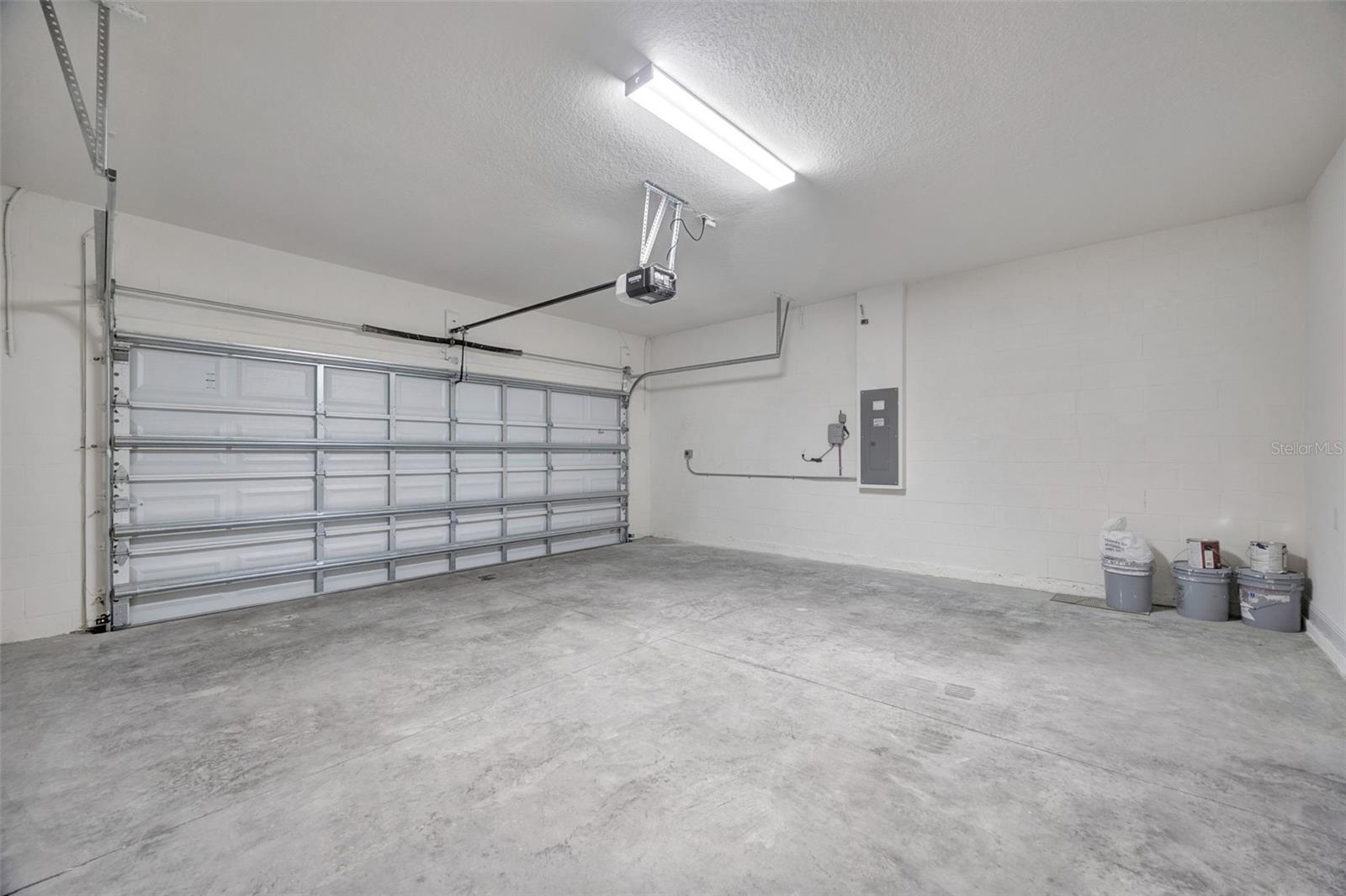 Image 35 of 50 For 2518 Chapel Oak Bend