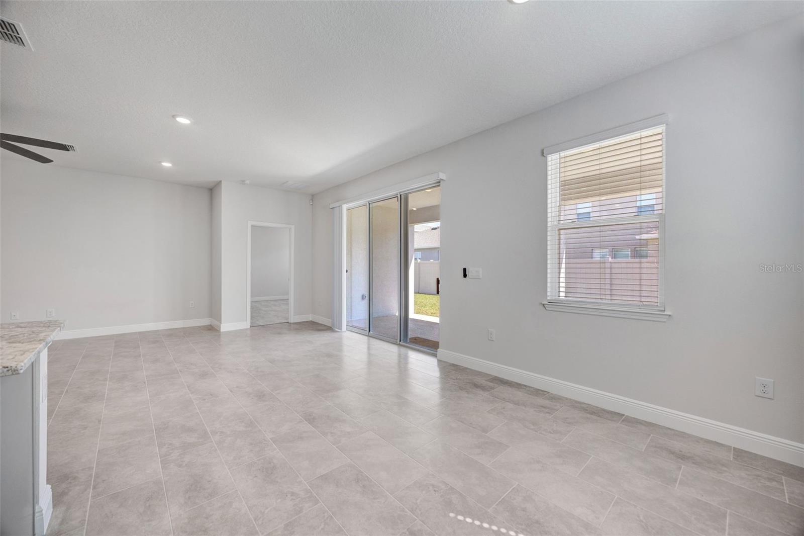 Image 9 of 50 For 2518 Chapel Oak Bend