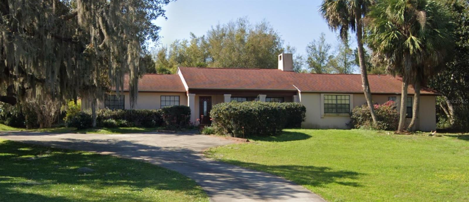 Details for 8943 Silver Lake Drive, LEESBURG, FL 34788