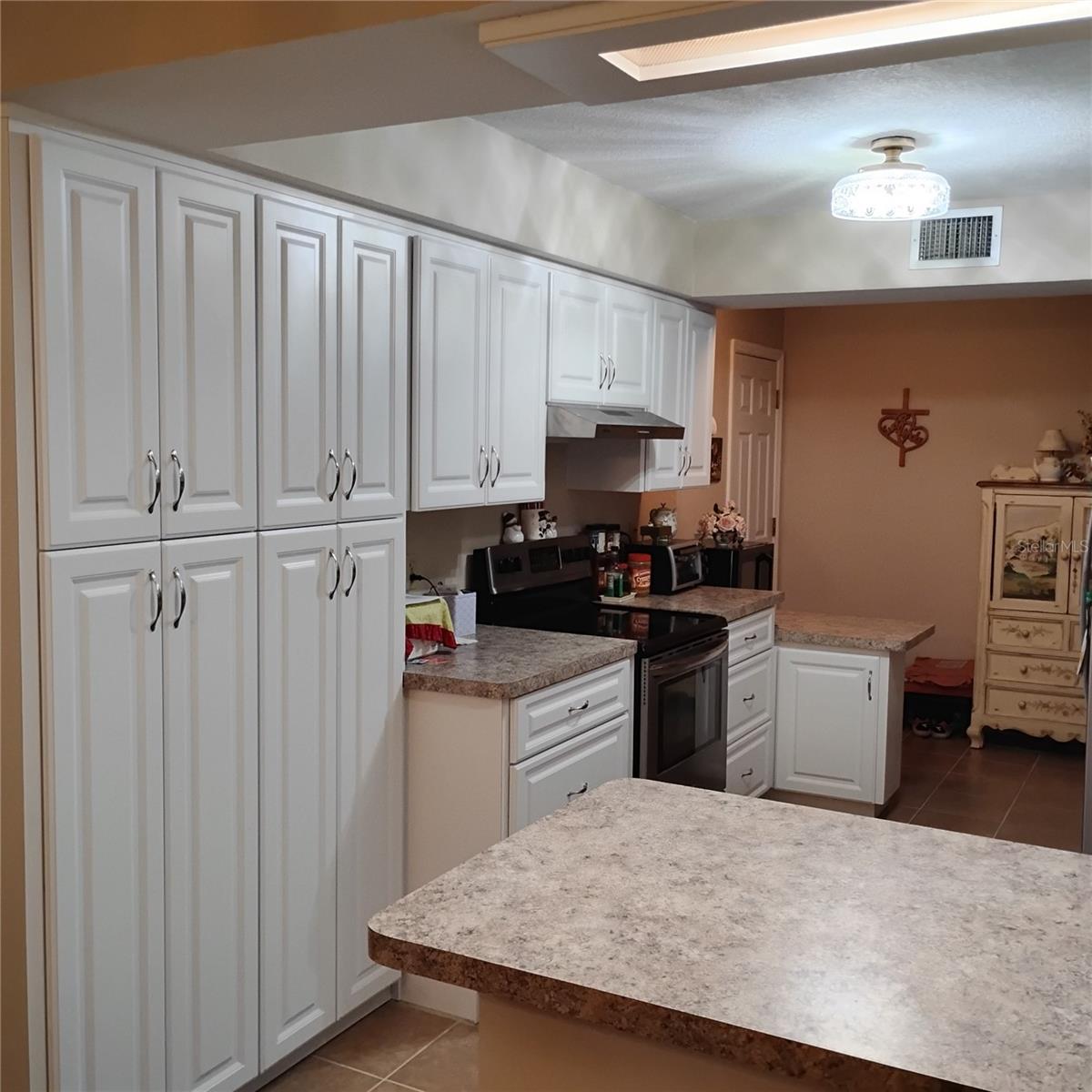 Image 10 of 12 For 8943 Silver Lake Drive