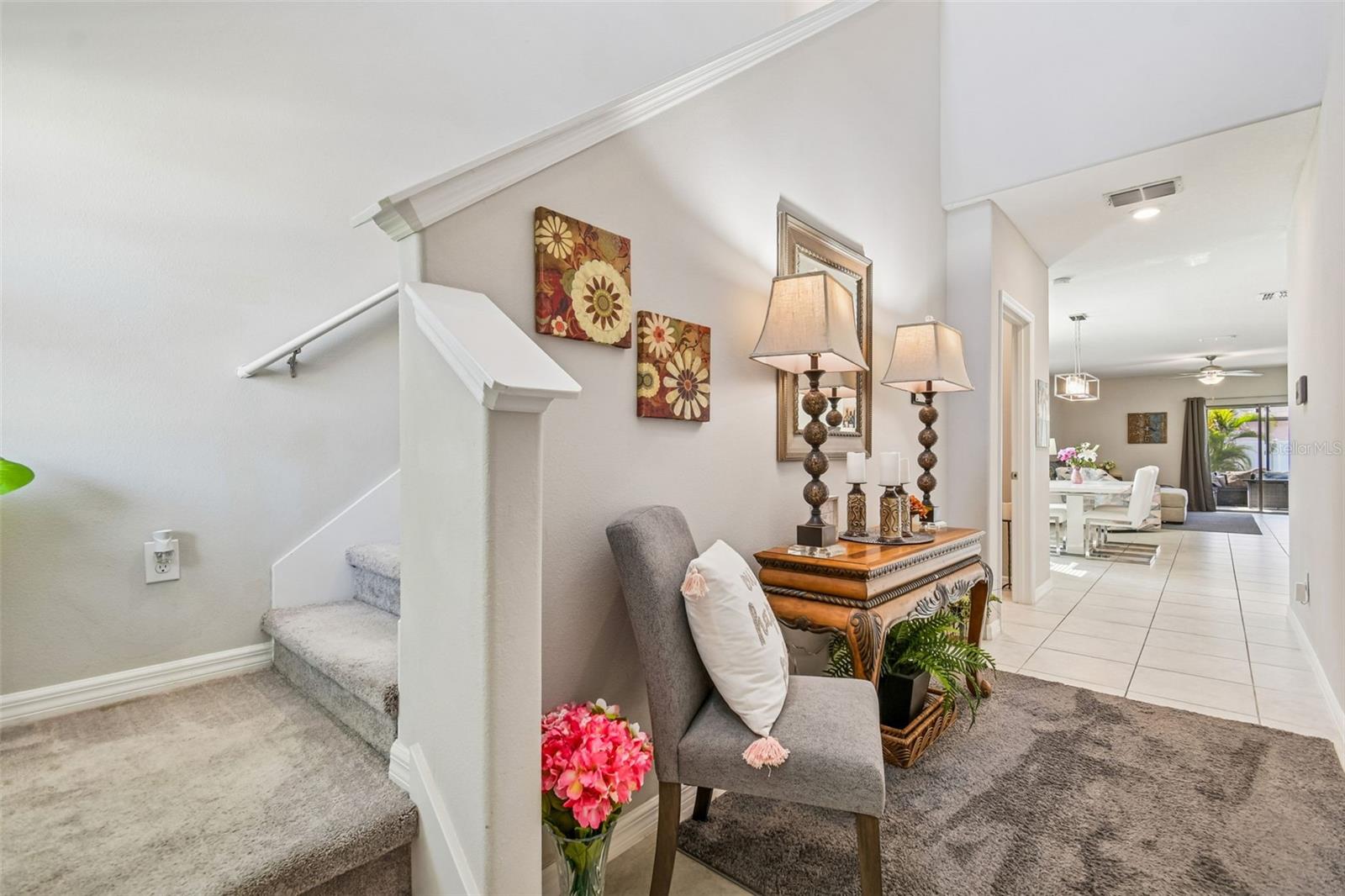 Image 32 of 75 For 984 Olive Conch Street