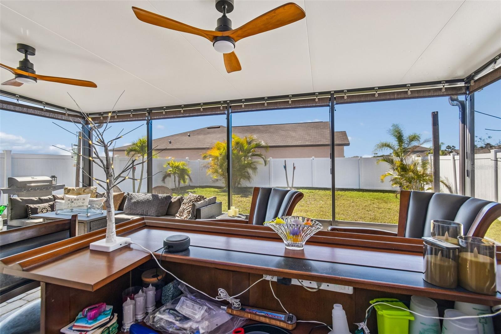 Image 52 of 75 For 984 Olive Conch Street