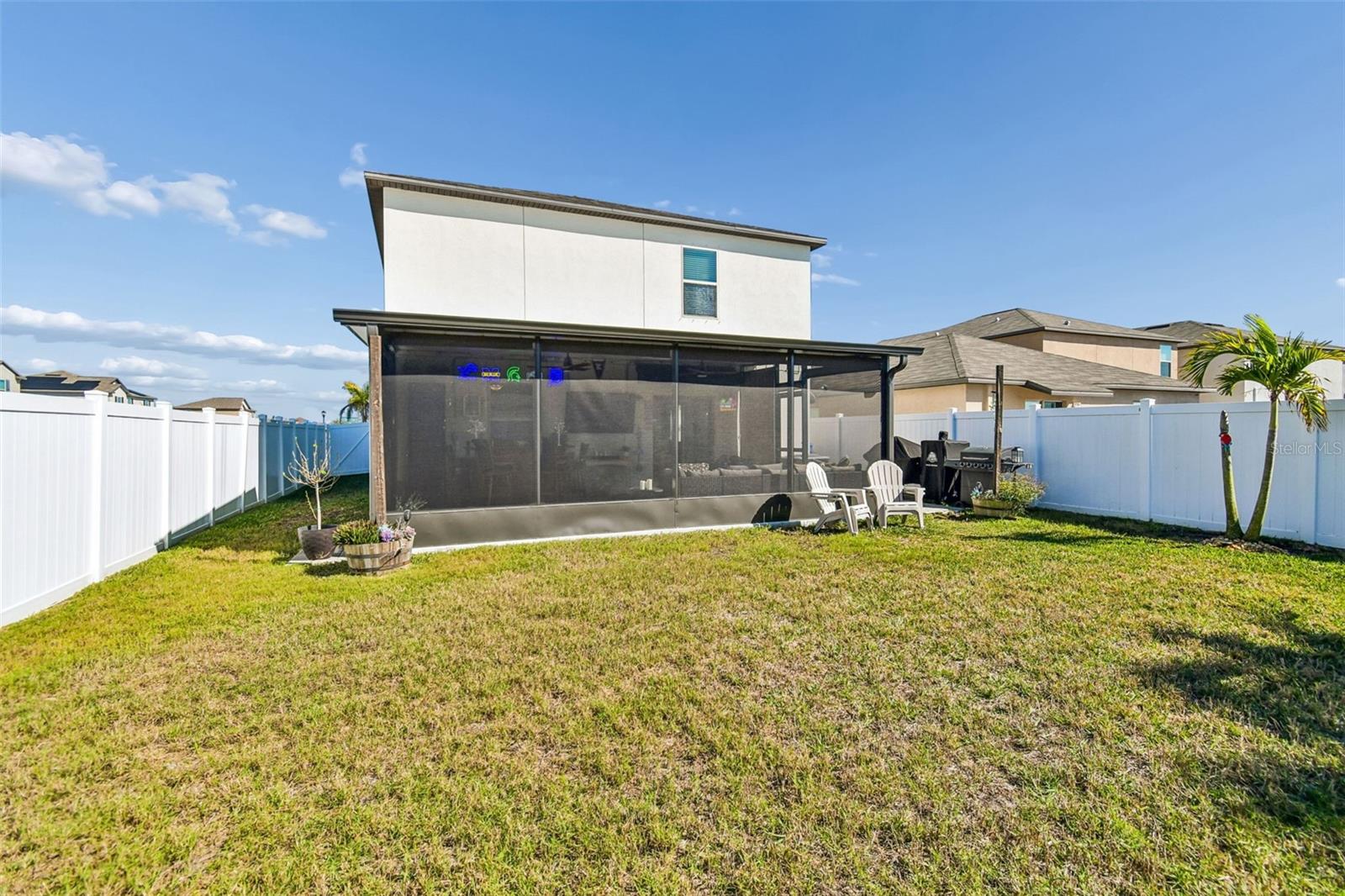 Image 55 of 75 For 984 Olive Conch Street