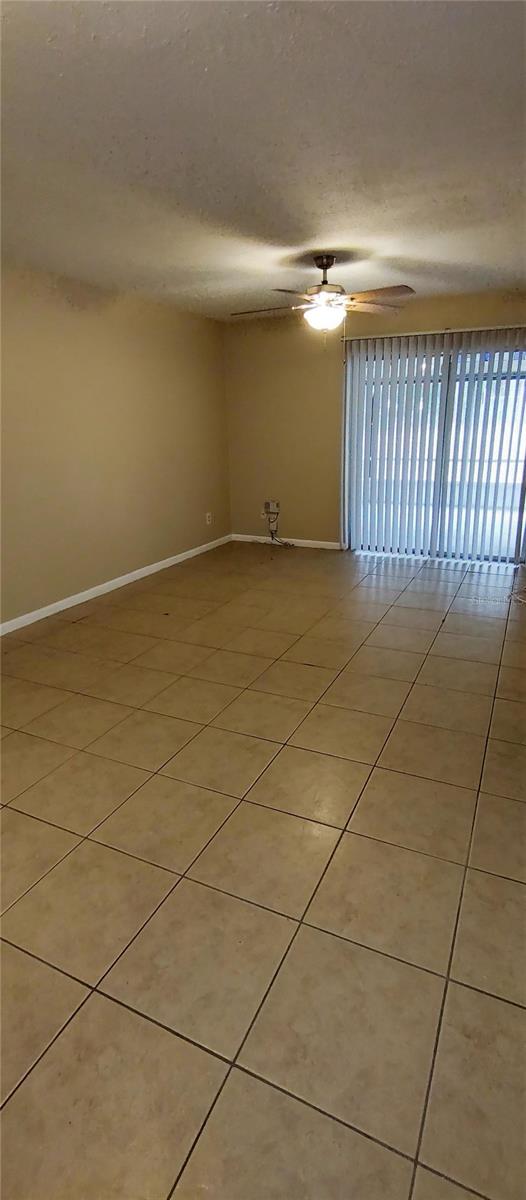 Image 10 of 16 For 9525 Lake Park Drive 9525