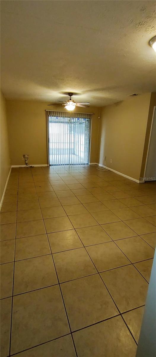 Image 11 of 16 For 9525 Lake Park Drive 9525