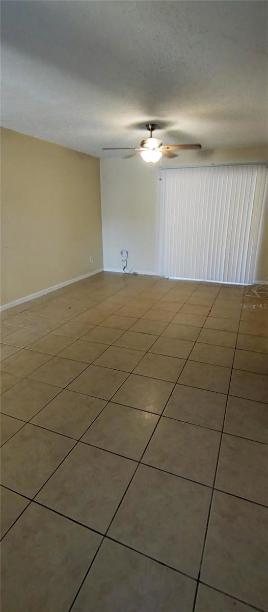 Image 13 of 16 For 9525 Lake Park Drive 9525