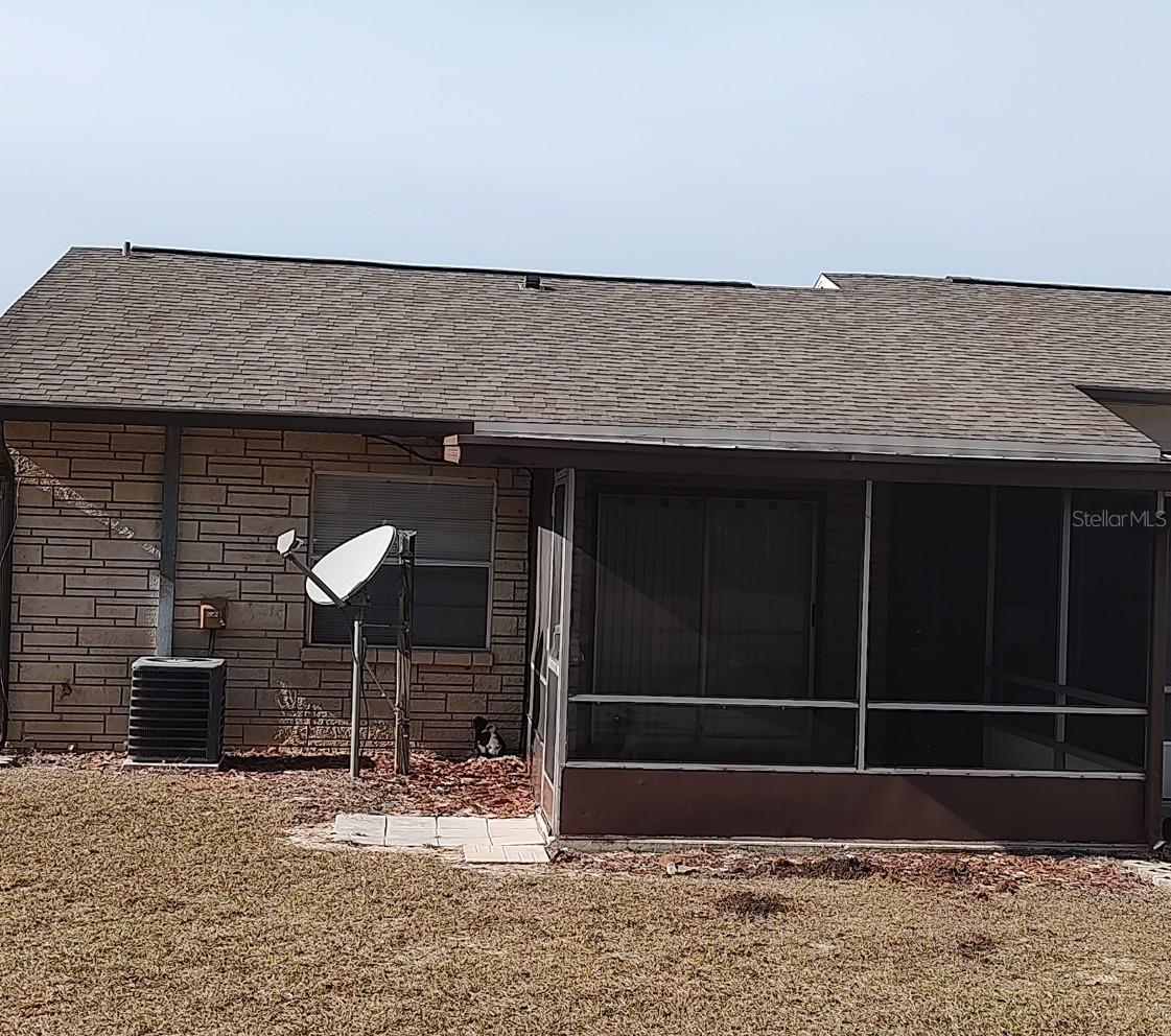 Image 16 of 16 For 9525 Lake Park Drive 9525