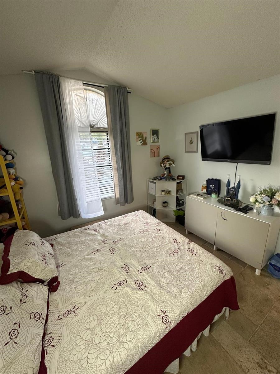 Image 42 of 62 For 12809 Dunhill Drive