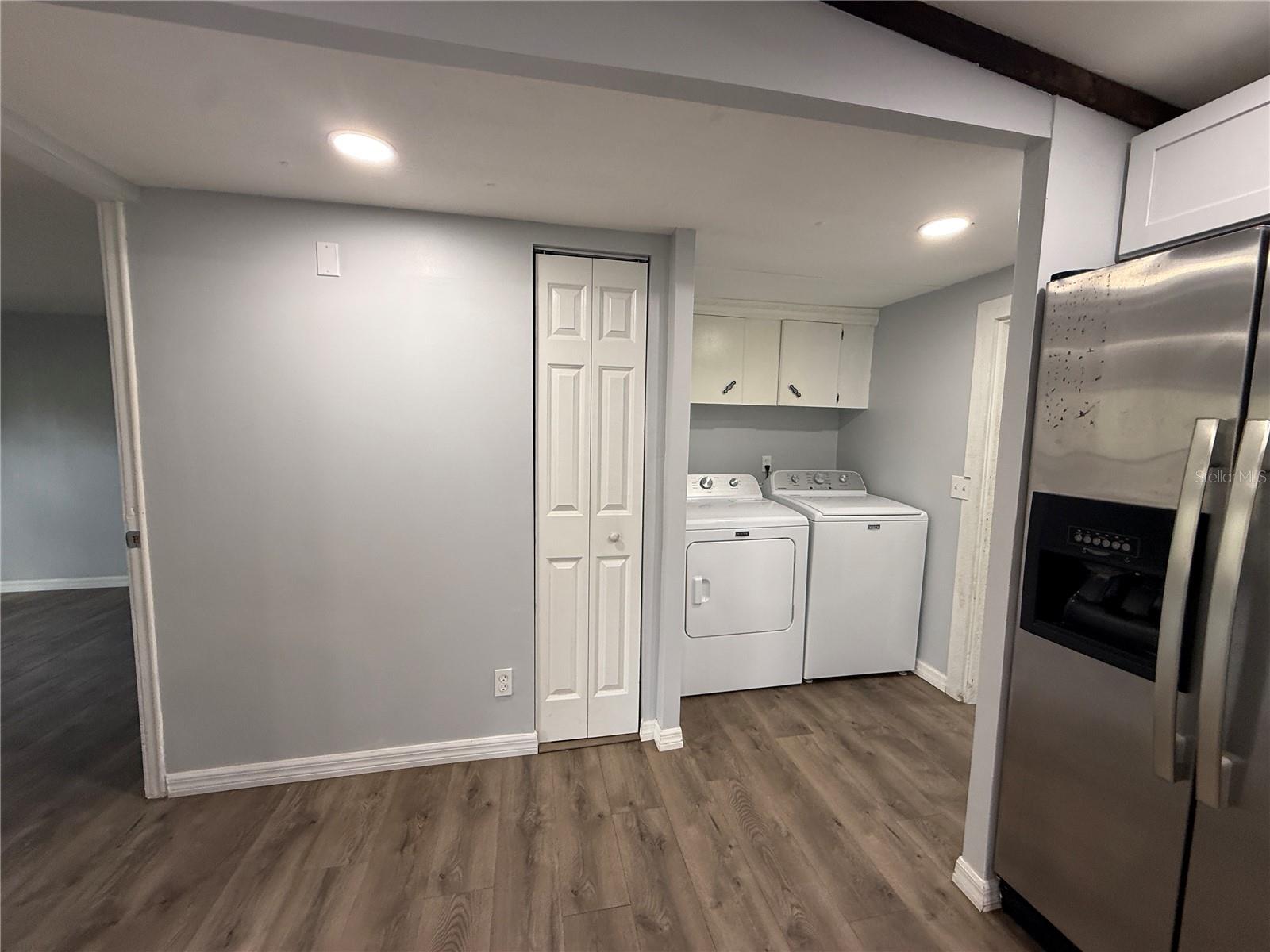 Image 13 of 33 For 8824 Overlook Dr