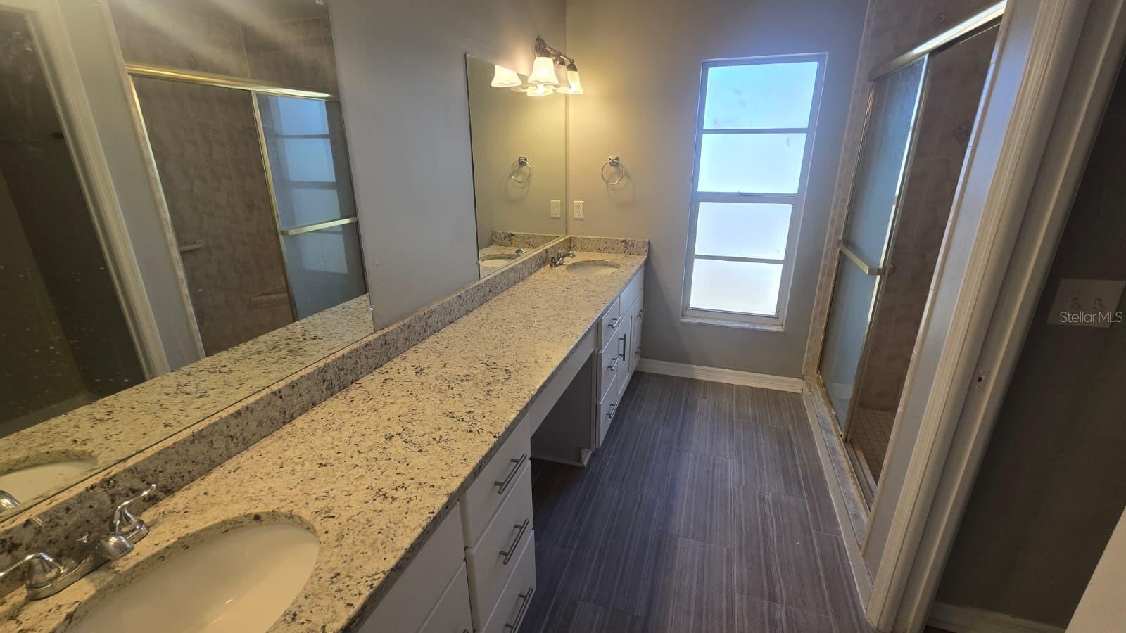 Image 13 of 18 For 1725 Elk Spring Drive