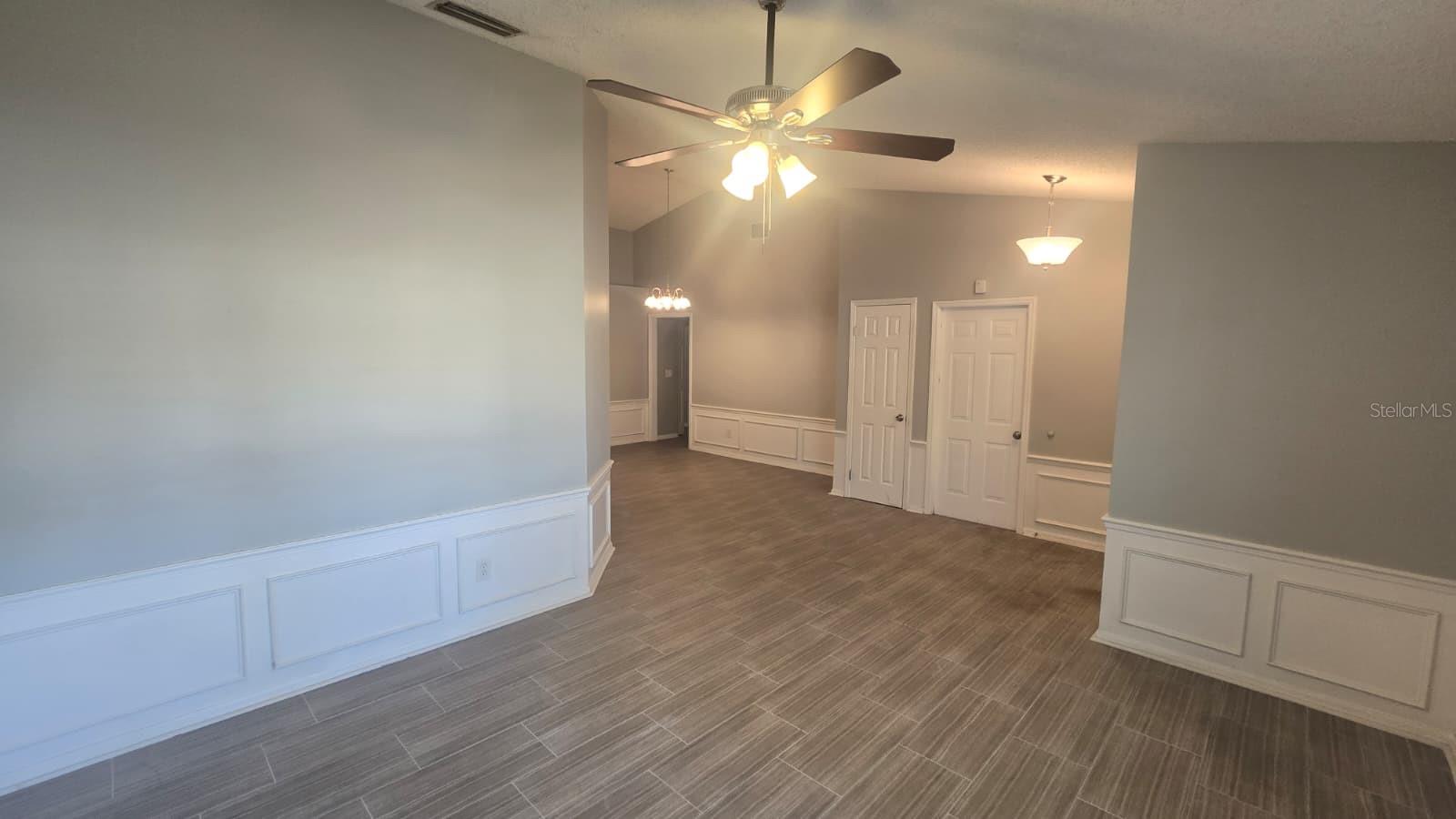 Image 2 of 18 For 1725 Elk Spring Drive